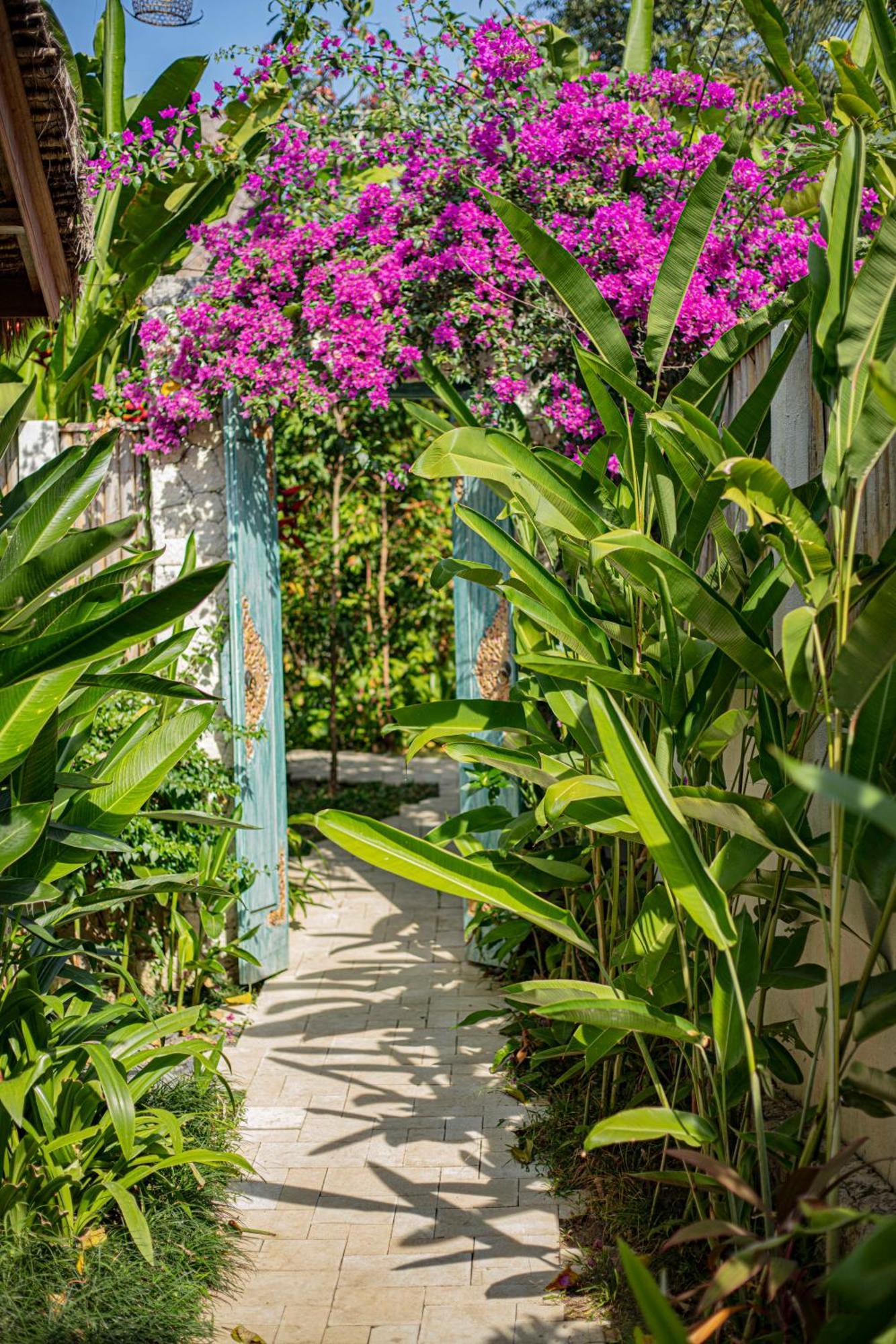 Gypsea Bali Hotel Uluwatu Exterior foto